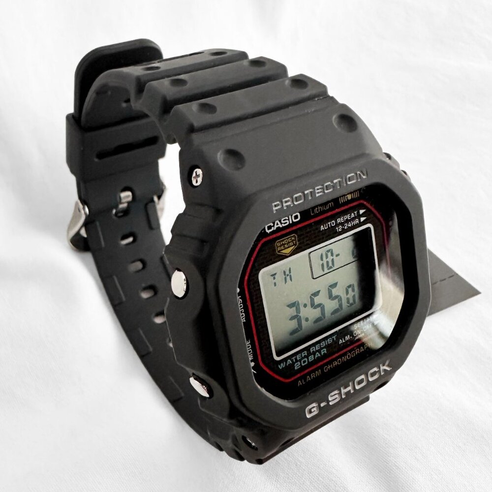 Casio G-SHOCK DW5000R-1A - New With Tags - Picture 5 of 15